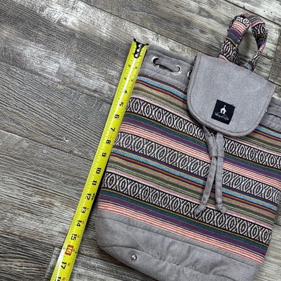 Gray Geometric Pattern Backpack with Drawstring Closure - Picture 15 of 16